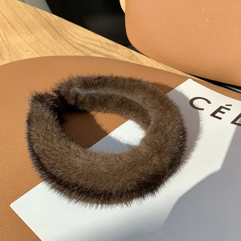 Diadema de piel sintética