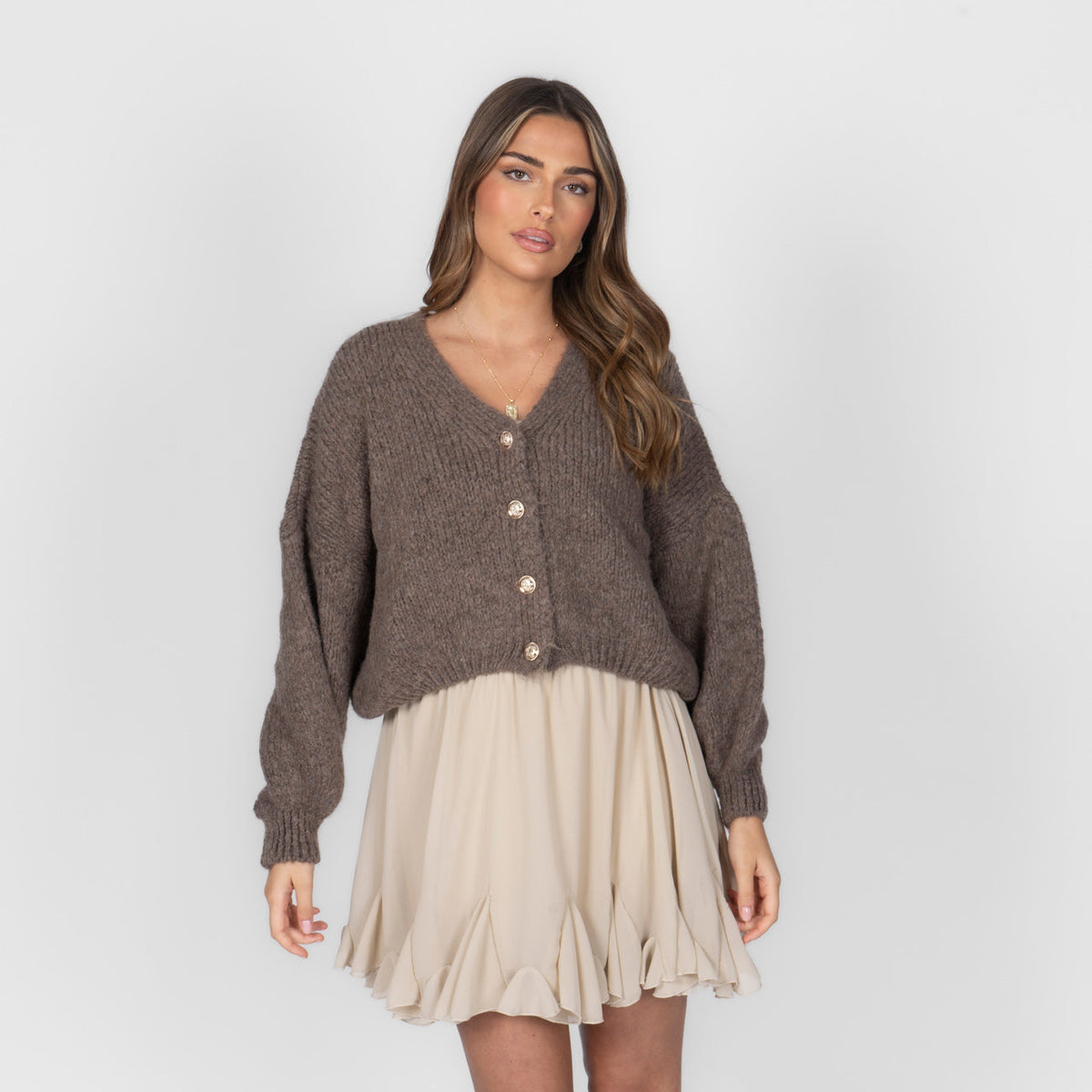 Cárdigan Corto Oversize con Escote en V y Botones Verónica