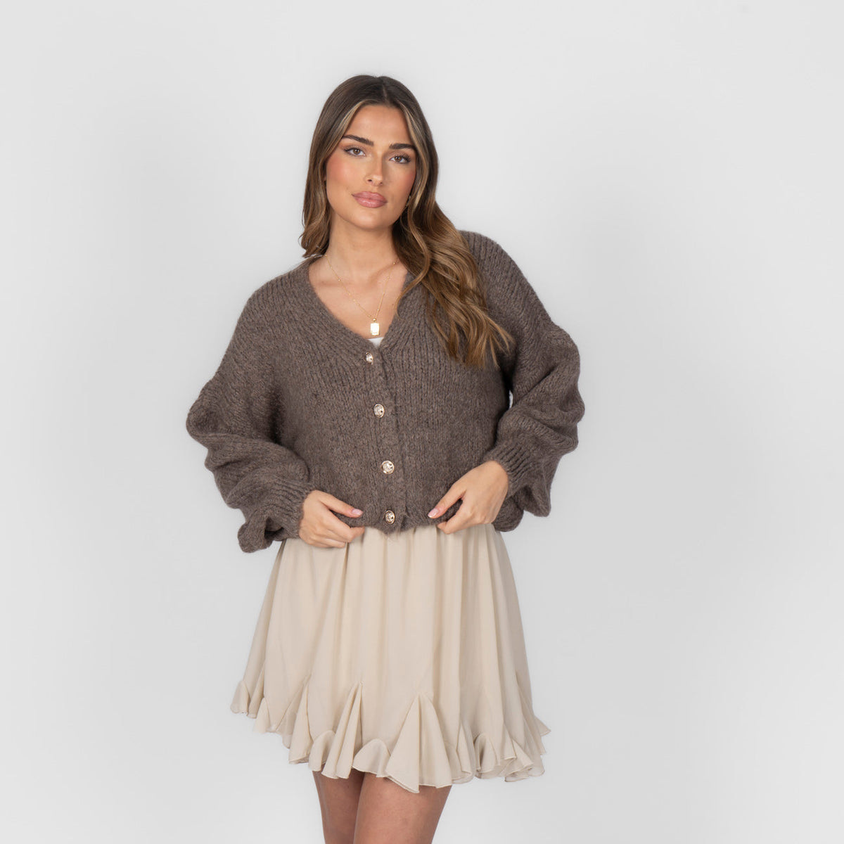 Cárdigan Corto Oversize con Escote en V y Botones Verónica