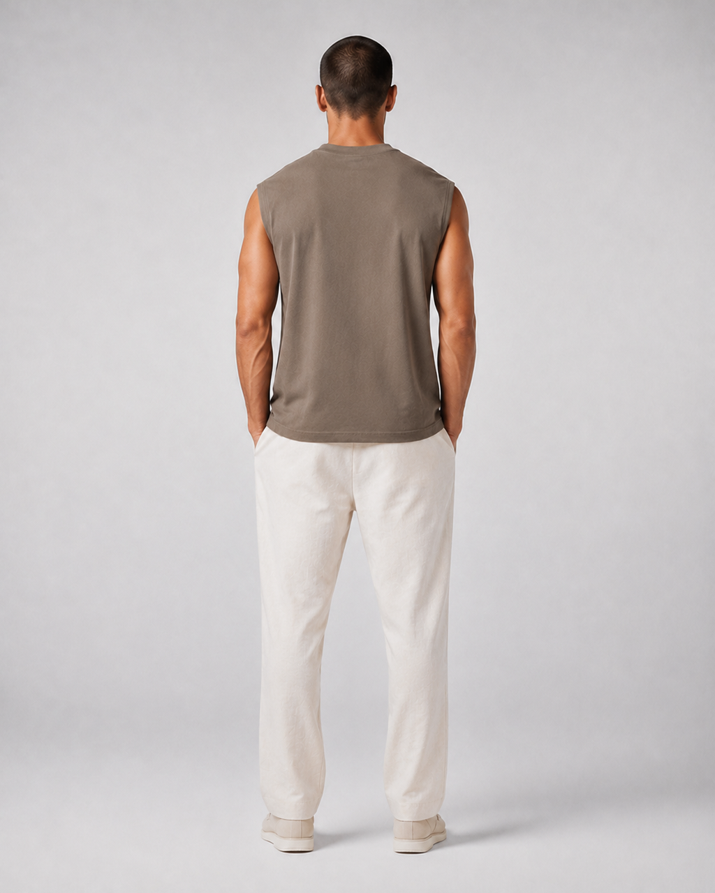 Essential Sleeveless T-Shirt