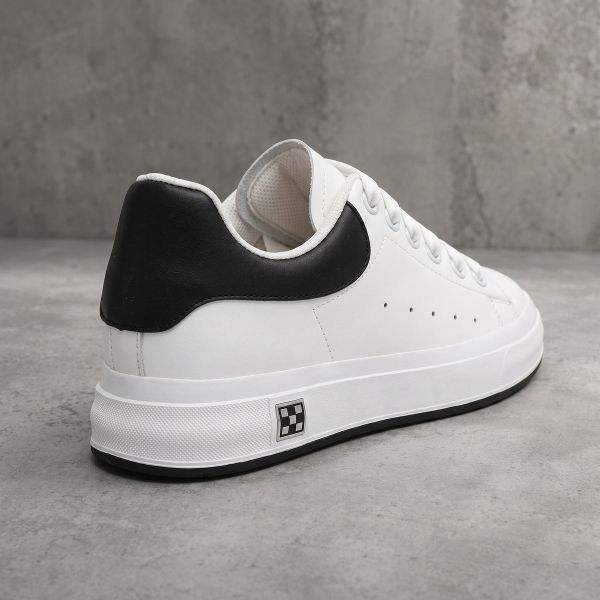 Zapatilla Hugo Clásica +8cm