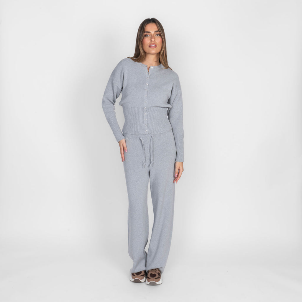 Conjunto de cárdigan de punto y pantalones Lidia