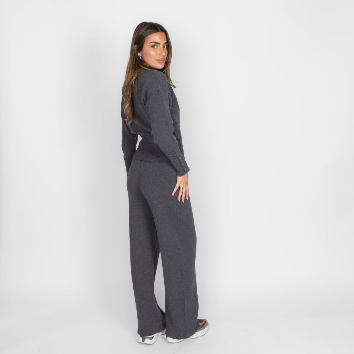 Conjunto de cárdigan de punto y pantalones Lidia