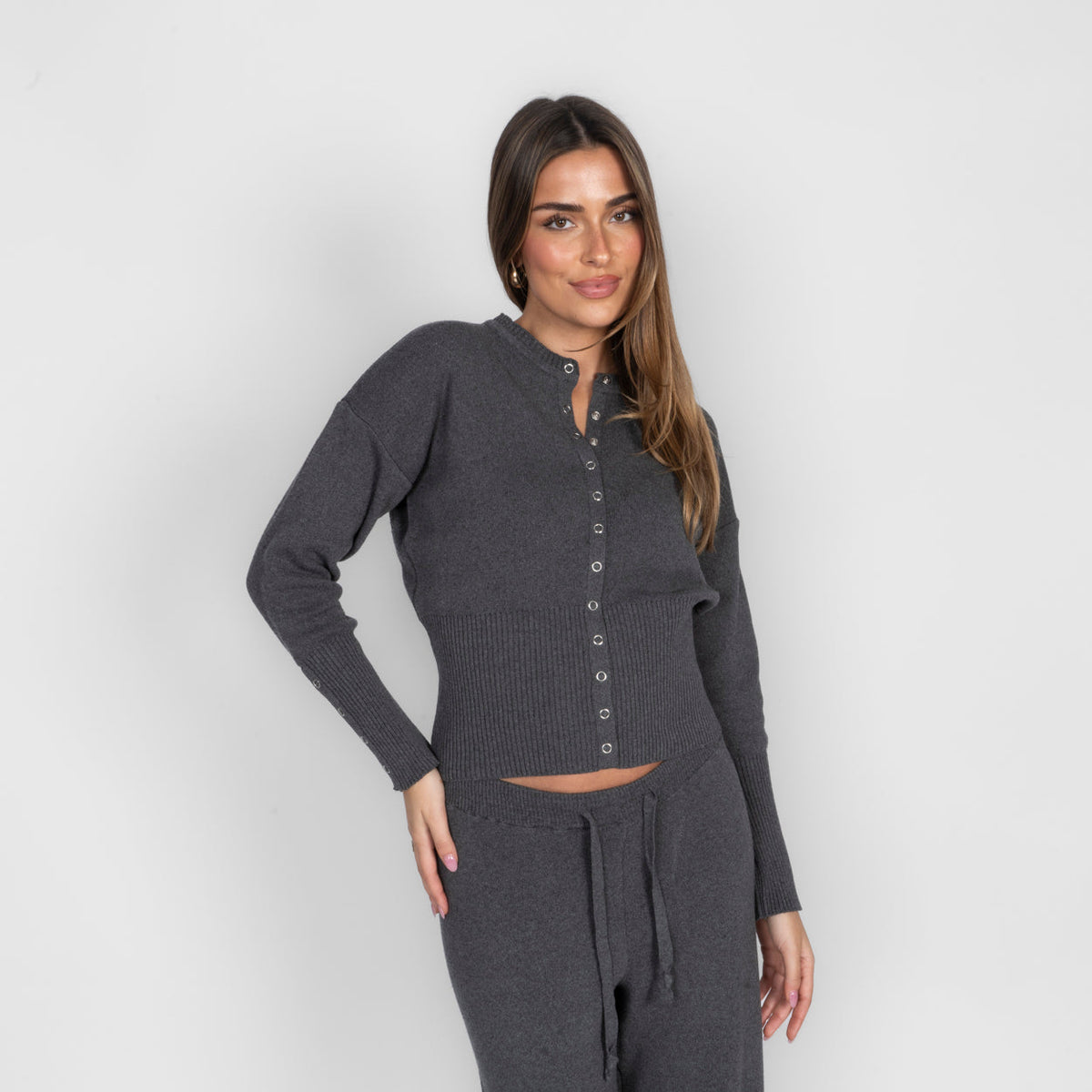 Conjunto de cárdigan de punto y pantalones Lidia