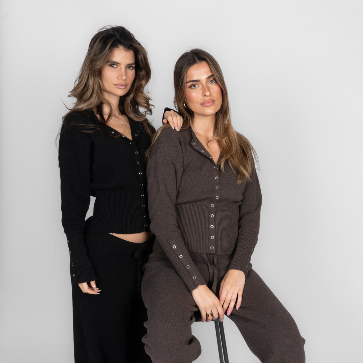 Conjunto de cárdigan de punto y pantalones Lidia
