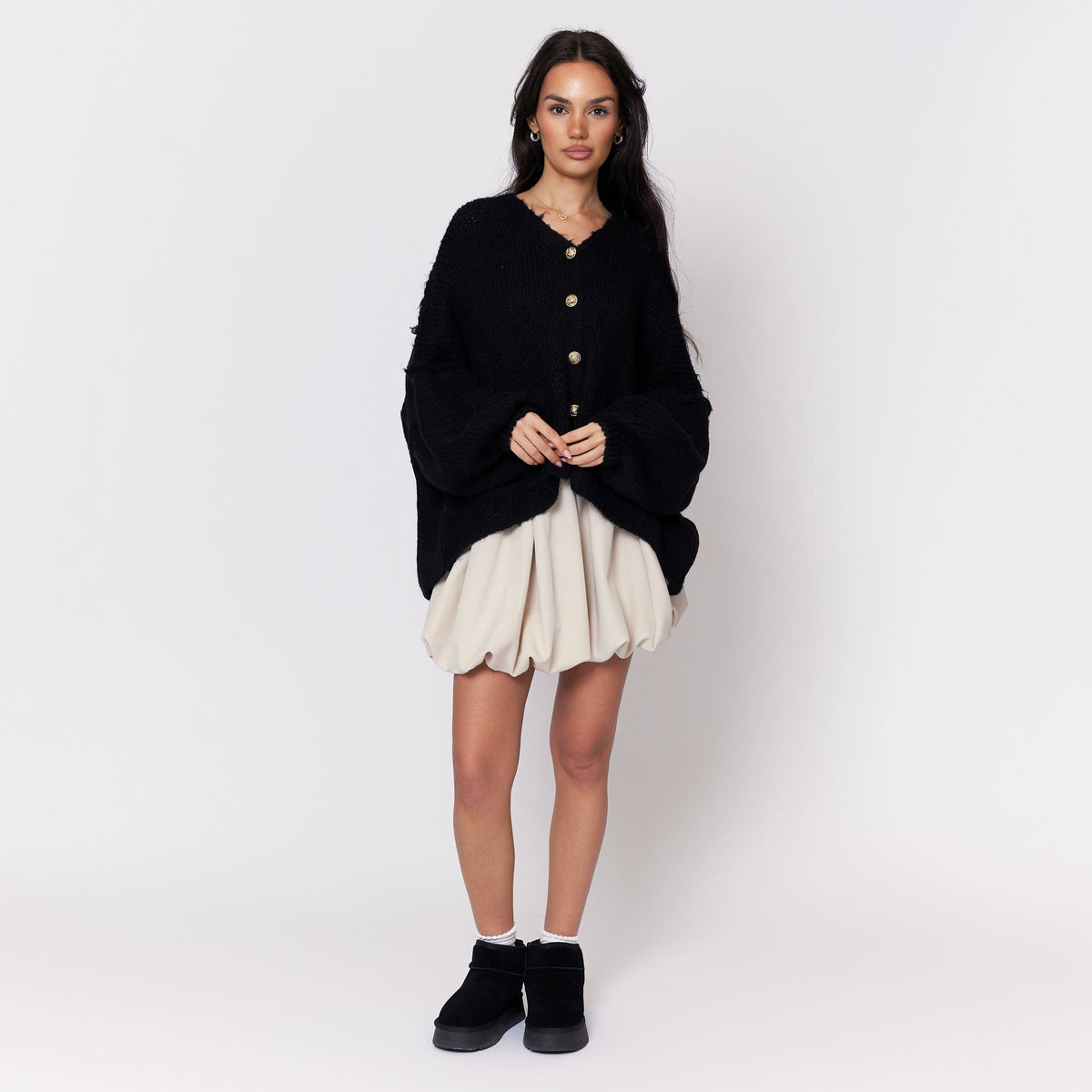 Tamara Oversized Cardigan with V-Neck and Buttons