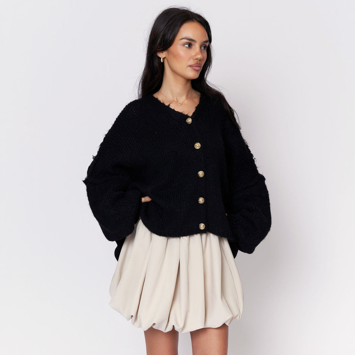 Tamara Oversized Cardigan with V-Neck and Buttons