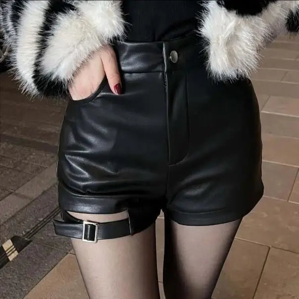 Pantalones cortos de cuero de mujer de cintura alta