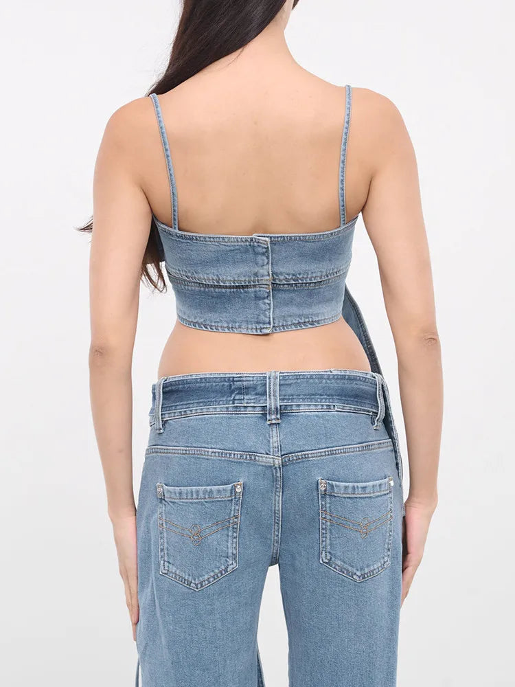 Top de mezclilla con cordones y lazo