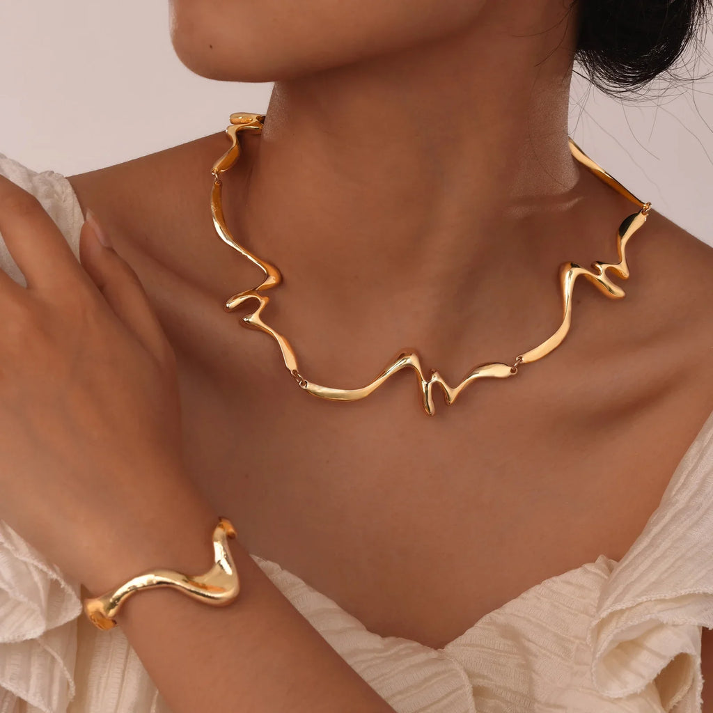 Collar con pulsera María