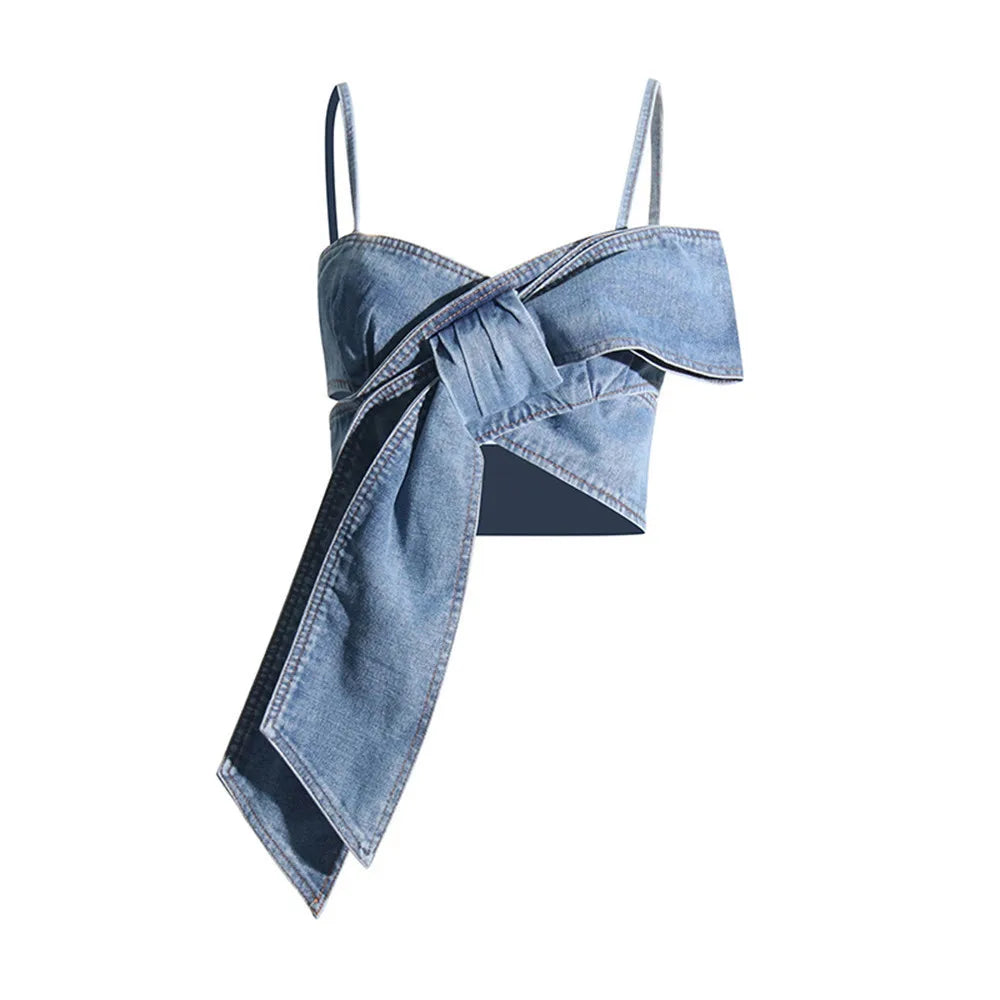 Top de mezclilla con cordones y lazo