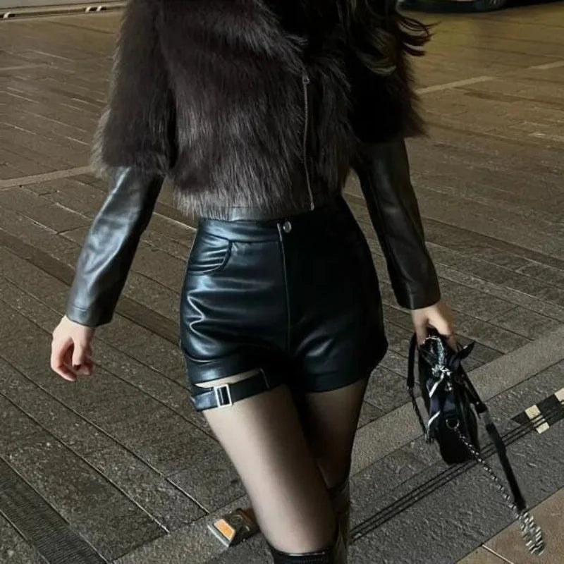 Pantalones cortos de cuero de mujer de cintura alta