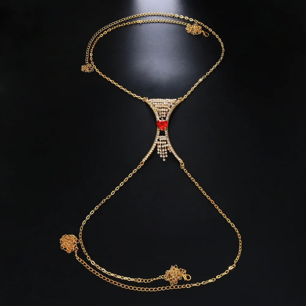 Cadena de pecho con cristal en forma de corazón