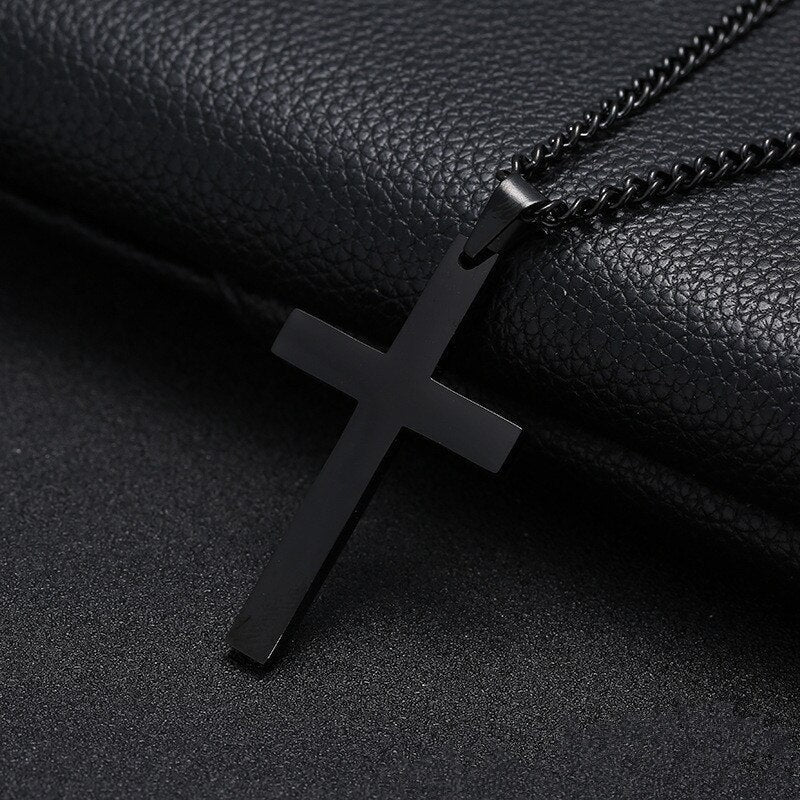 Collar de cruz de acero inoxidable para hombre