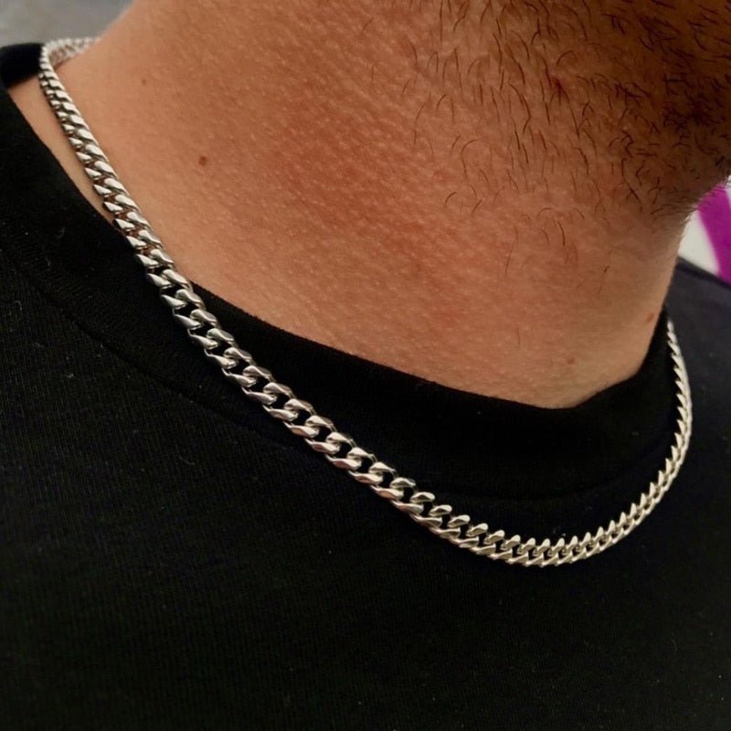 Collar de acero inoxidable cubano para hombre