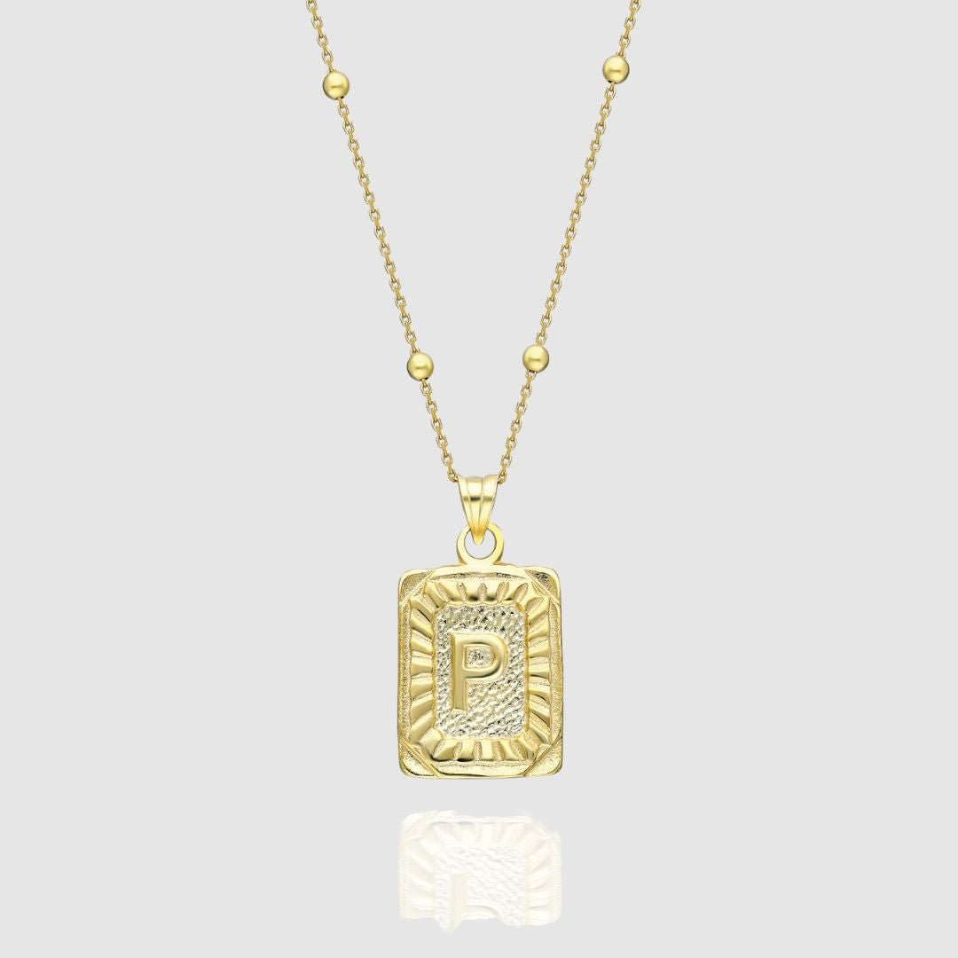 Collar con medallón de inicial