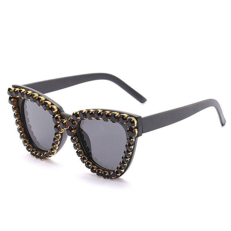 Gafas de sol con pedrería rubí