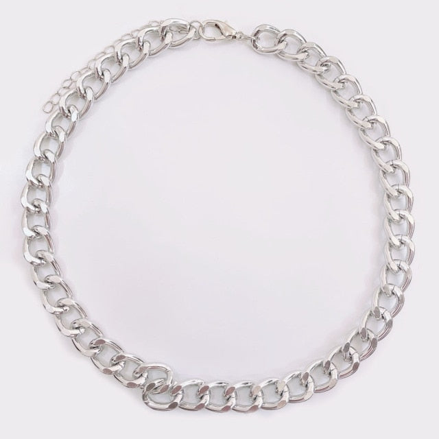 Collar de cadena de eslabones gruesos
