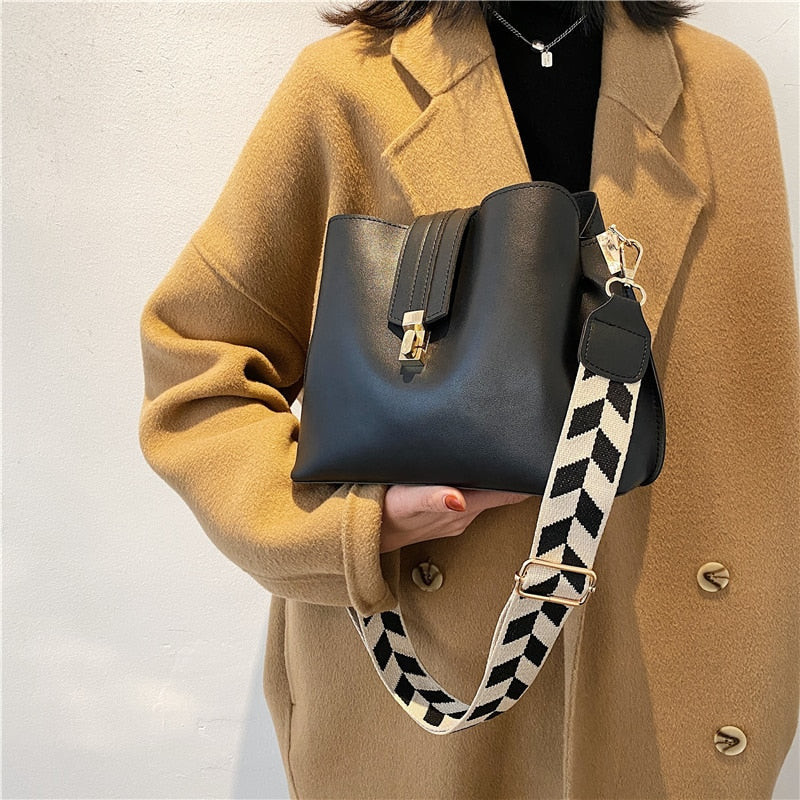 Diane Shoulder Bag