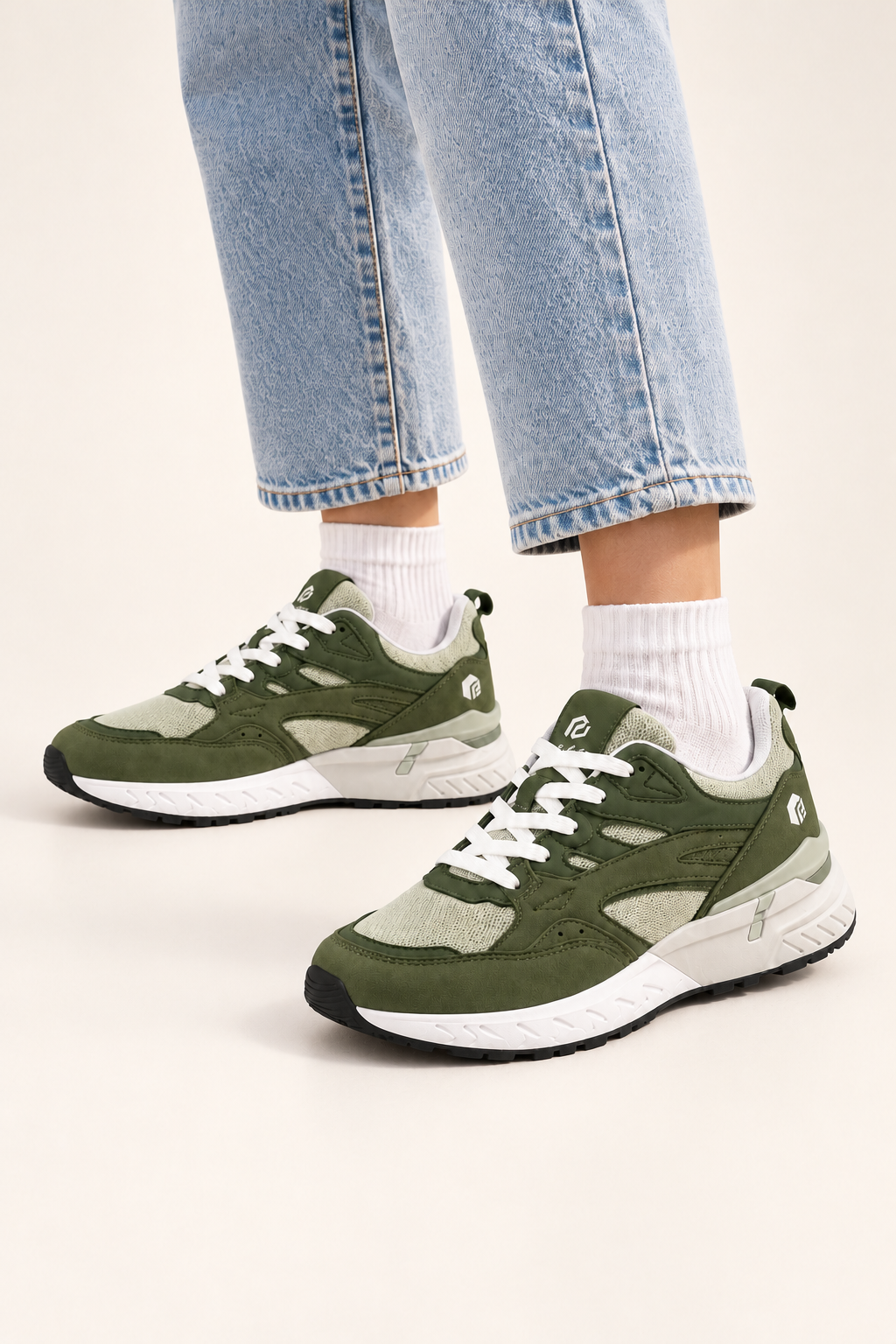Zapatillas Urban Rebound V9